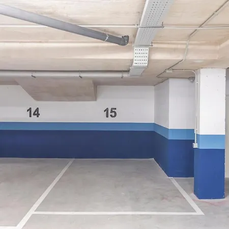 Bhost - Iceberg 아파트