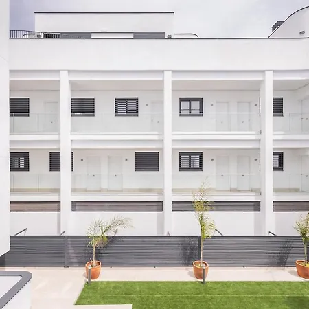 Bhost - Iceberg Apartment *