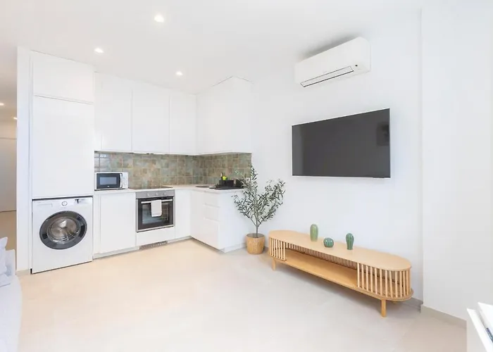 Bhost - Iceberg Apartment *